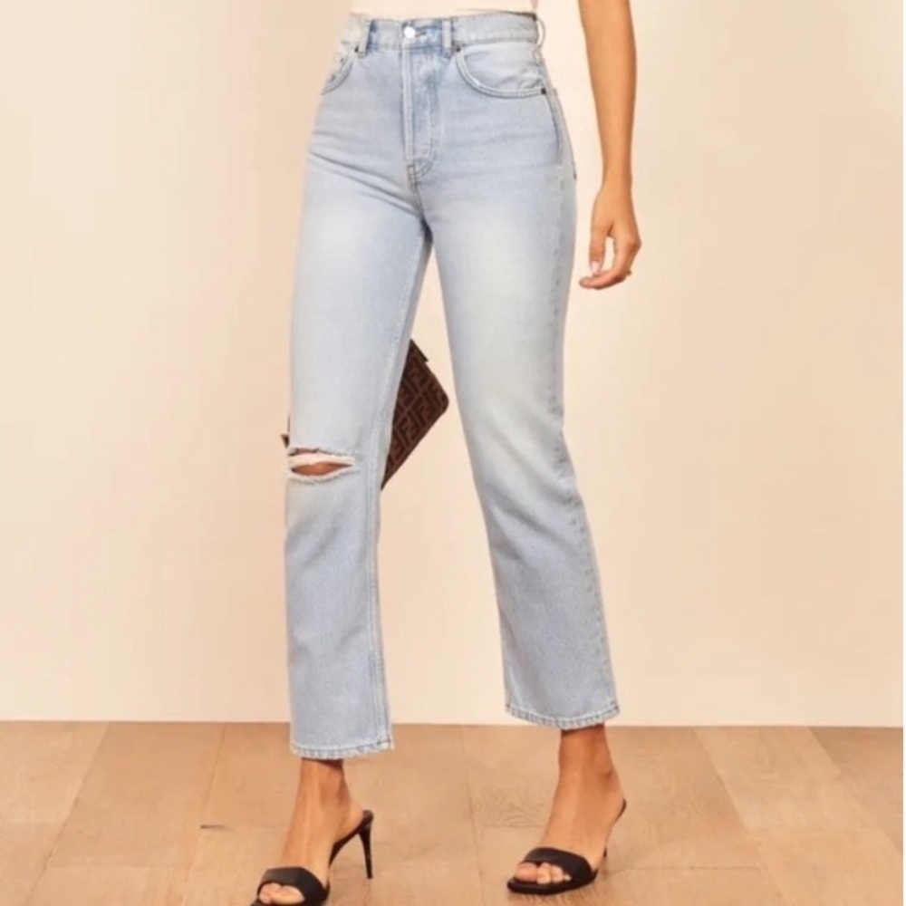 Reformation Cynthia High Rise Straight Leg Jeans in Tahoe Destroyed Size 26